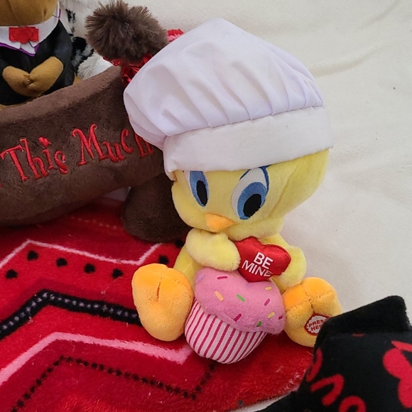 Valentines Day Gift Bundle - Picture 12 of 12